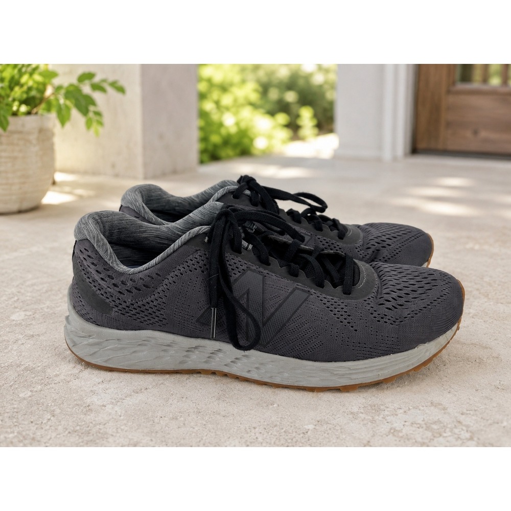 New Balance Fresh Foam Arishi Grey Black Gum Running Shoes Mens 9.5 MARISLB1